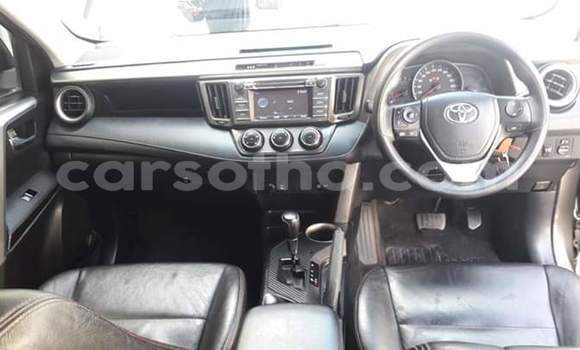 Acheter Occasion Voiture Toyota RAV4 Marron à Maputsoa, Leribe Acheter Occasion Voiture Toyota RAV4 Marron à Maputsoa, Leribe