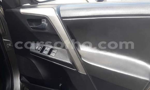 Acheter Occasion Voiture Toyota RAV4 Marron à Maputsoa, Leribe Acheter Occasion Voiture Toyota RAV4 Marron à Maputsoa, Leribe