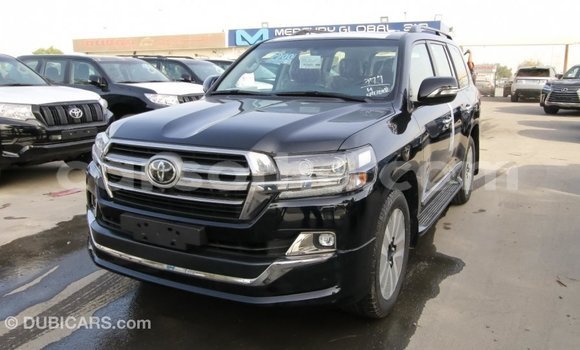 Acheter Import Voiture Toyota Land Cruiser Noir à Import - Dubai, Maseru Acheter Import Voiture Toyota Land Cruiser Noir à Import - Dubai, Maseru