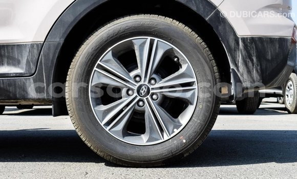 Sayi Imported Hyundai Creta Beige Mota in Import - Dubai a Maseru Sayi Imported Hyundai Creta Beige Mota in Import - Dubai a Maseru