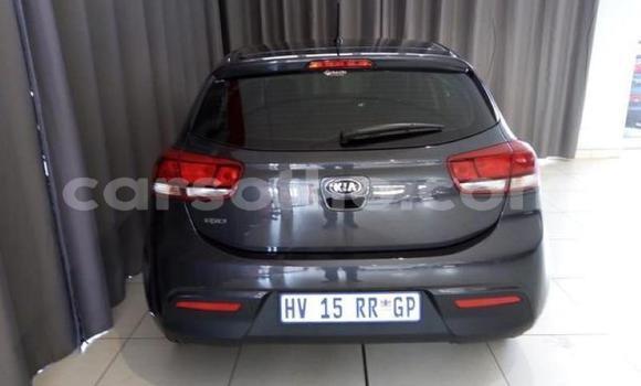 اشتري مستعمل Kia Rio Black سيارة في Maseru في Maseru اشتري مستعمل Kia Rio Black سيارة في Maseru في Maseru