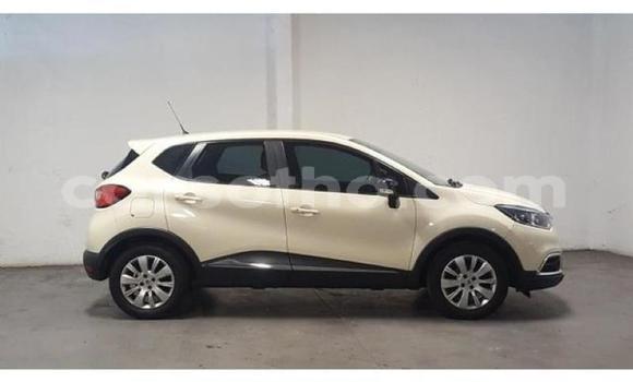 Acheter Occasion Voiture Renault Captur Blanc à Roma, Maseru Acheter Occasion Voiture Renault Captur Blanc à Roma, Maseru