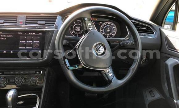 اشتري مستعمل Volkswagen Tiguan Silver سيارة في Maseru في Maseru اشتري مستعمل Volkswagen Tiguan Silver سيارة في Maseru في Maseru