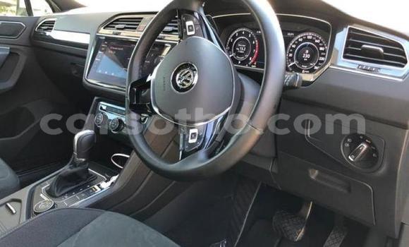 اشتري مستعمل Volkswagen Tiguan Silver سيارة في Maseru في Maseru اشتري مستعمل Volkswagen Tiguan Silver سيارة في Maseru في Maseru
