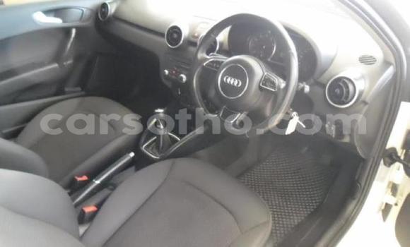 Sayi Na hannu Audi A1 White Mota in Maseru a Maseru Sayi Na hannu Audi A1 White Mota in Maseru a Maseru