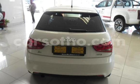 Sayi Na hannu Audi A1 White Mota in Maseru a Maseru Sayi Na hannu Audi A1 White Mota in Maseru a Maseru