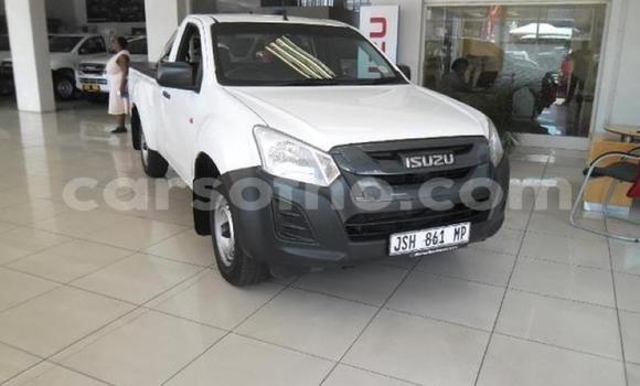 Buy Used Isuzu KB White Car in Maseru in Maseru Buy Used Isuzu KB White Car in Maseru in Maseru