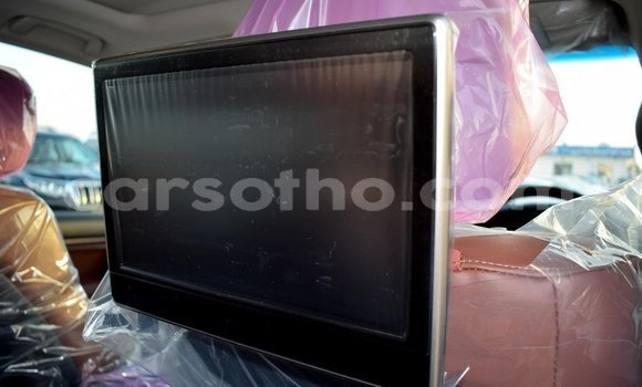 Acheter Neuf Voiture Toyota Land Cruiser Noir à Butha Buthe, Butha-Buthe Acheter Neuf Voiture Toyota Land Cruiser Noir à Butha Buthe, Butha-Buthe