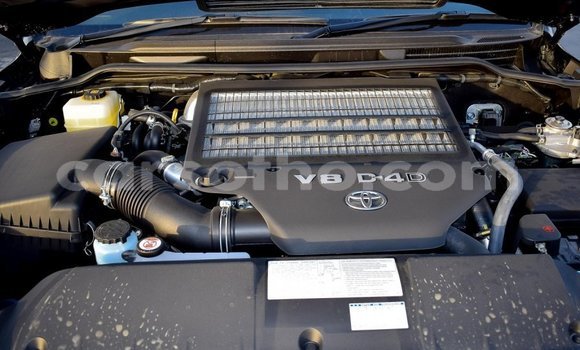 Acheter Neuf Voiture Toyota Land Cruiser Noir à Butha Buthe, Butha-Buthe Acheter Neuf Voiture Toyota Land Cruiser Noir à Butha Buthe, Butha-Buthe