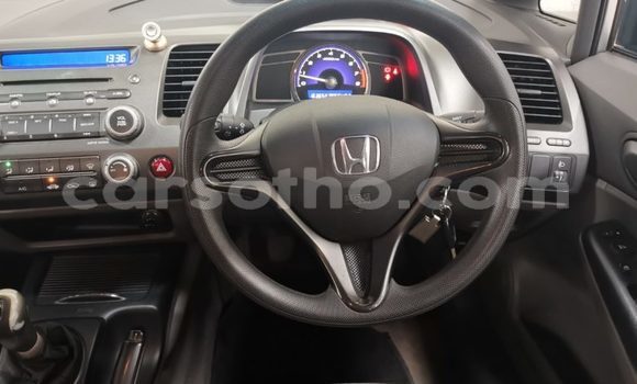 Sayi Na hannu Honda Civic Silver Mota in Maseru a Maseru Sayi Na hannu Honda Civic Silver Mota in Maseru a Maseru