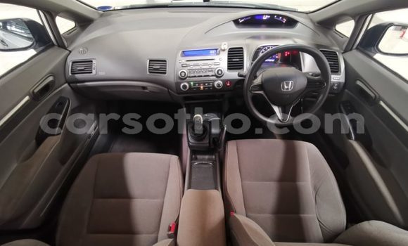 Sayi Na hannu Honda Civic Silver Mota in Maseru a Maseru Sayi Na hannu Honda Civic Silver Mota in Maseru a Maseru