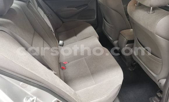 Sayi Na hannu Honda Civic Silver Mota in Maseru a Maseru Sayi Na hannu Honda Civic Silver Mota in Maseru a Maseru