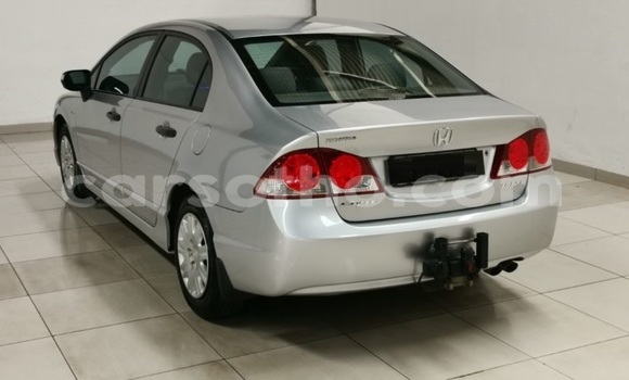 Sayi Na hannu Honda Civic Silver Mota in Maseru a Maseru Sayi Na hannu Honda Civic Silver Mota in Maseru a Maseru