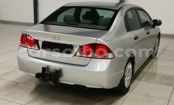 Sayi Na hannu Honda Civic Silver Mota in Maseru a Maseru Sayi Na hannu Honda Civic Silver Mota in Maseru a Maseru