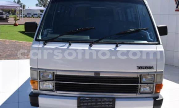 Acheter Occasion Voiture Toyota Hiace Blanc à Butha Buthe, Butha-Buthe Acheter Occasion Voiture Toyota Hiace Blanc à Butha Buthe, Butha-Buthe