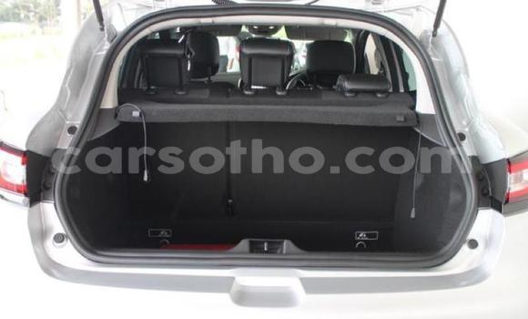 Sayi Na hannu Renault Clio Silver Mota in Maputsoa a Leribe Sayi Na hannu Renault Clio Silver Mota in Maputsoa a Leribe