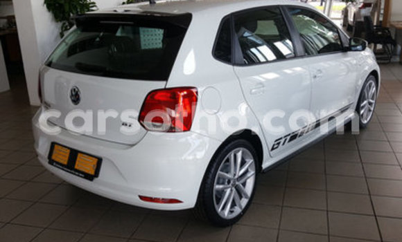 Sayi Na hannu Volkswagen Polo White Mota in Thaba–Tseka a Mafeteng Sayi Na hannu Volkswagen Polo White Mota in Thaba–Tseka a Mafeteng