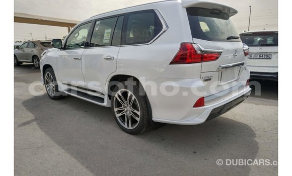 اشتري Imported Lexus LX Red سيارة في Import - Dubai في Maseru اشتري Imported Lexus LX Red سيارة في Import - Dubai في Maseru