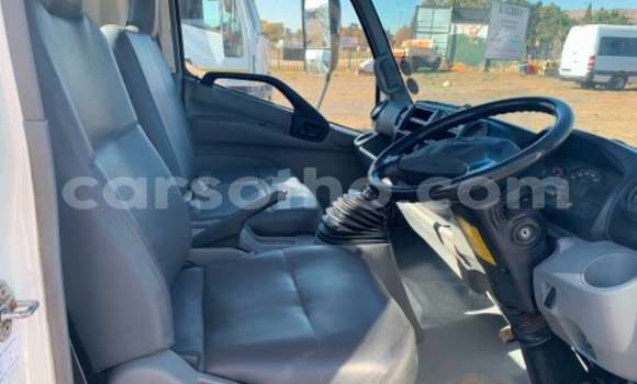 اشتري مستعمل Hino 300 Series White شاحنة في Mohale's Hoek في Mohale's Hoek اشتري مستعمل Hino 300 Series White شاحنة في Mohale's Hoek في Mohale's Hoek