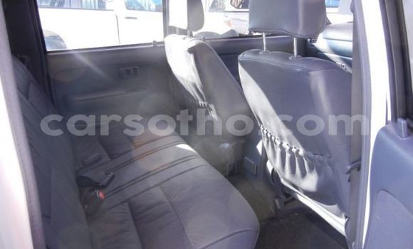 اشتري مستعمل Toyota Hilux White سيارة في Maseru في Maseru اشتري مستعمل Toyota Hilux White سيارة في Maseru في Maseru