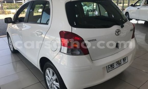 اشتري مستعمل Toyota Yaris White سيارة في Mokhotlong في Berea اشتري مستعمل Toyota Yaris White سيارة في Mokhotlong في Berea