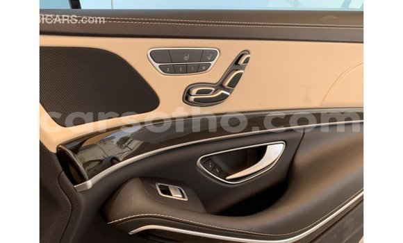 Sayi Imported Mercedes-Benz 190 White Mota in Import - Dubai a Maseru Sayi Imported Mercedes-Benz 190 White Mota in Import - Dubai a Maseru