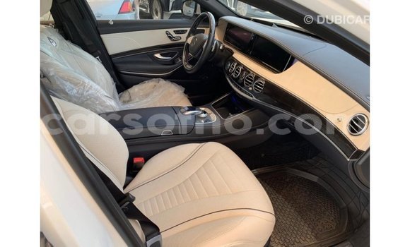 Sayi Imported Mercedes-Benz 190 White Mota in Import - Dubai a Maseru Sayi Imported Mercedes-Benz 190 White Mota in Import - Dubai a Maseru