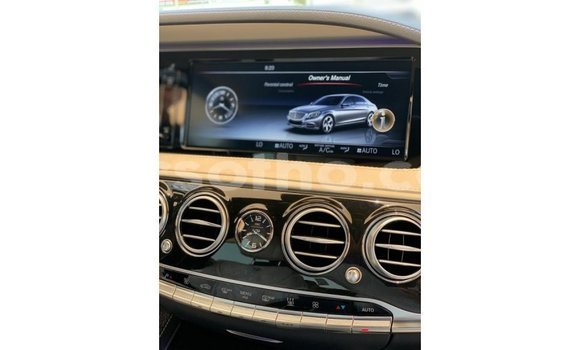 Sayi Imported Mercedes-Benz 190 White Mota in Import - Dubai a Maseru Sayi Imported Mercedes-Benz 190 White Mota in Import - Dubai a Maseru