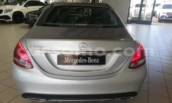 Sayi Na hannu Mercedes-Benz C–Class Silver Mota in Maputsoe a Leribe Sayi Na hannu Mercedes-Benz C–Class Silver Mota in Maputsoe a Leribe