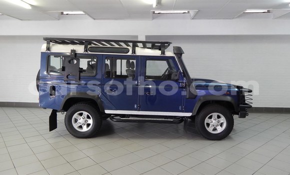 Acheter Occasion Voiture Land Rover Defender Bleu à Maseru, Maseru Acheter Occasion Voiture Land Rover Defender Bleu à Maseru, Maseru