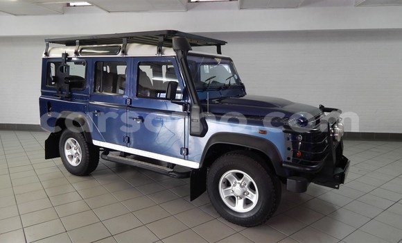 Acheter Occasion Voiture Land Rover Defender Bleu à Maseru, Maseru Acheter Occasion Voiture Land Rover Defender Bleu à Maseru, Maseru