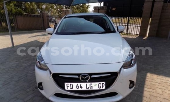 Sayi Na hannu Mazda Mazda 2 White Mota in Hlotse a Leribe Sayi Na hannu Mazda Mazda 2 White Mota in Hlotse a Leribe