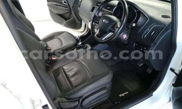 Acheter Occasion Voiture Kia Rio Blanc à Maseru, Maseru Acheter Occasion Voiture Kia Rio Blanc à Maseru, Maseru