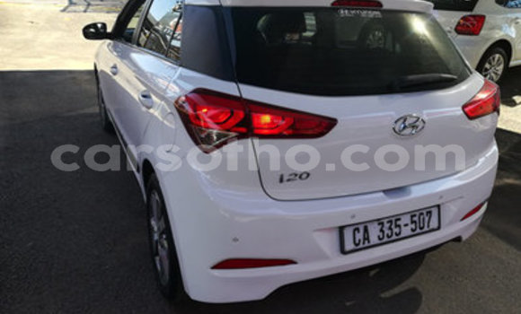 Buy Used Hyundai i20 White Car in Maseru in Maseru Buy Used Hyundai i20 White Car in Maseru in Maseru