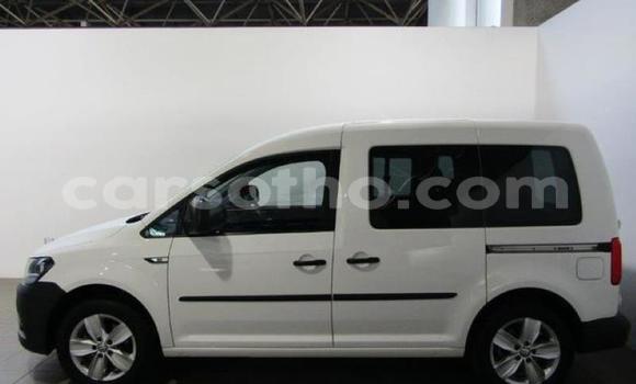 Sayi Na hannu Volkswagen Caddy White Mota in Maseru a Maseru Sayi Na hannu Volkswagen Caddy White Mota in Maseru a Maseru
