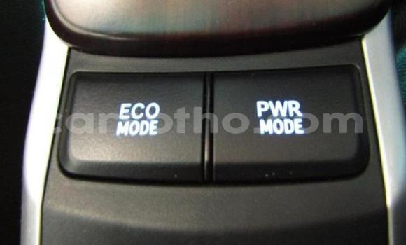 Acheter Occasion Voiture Toyota Fortuner Blanc à Maseru, Maseru Acheter Occasion Voiture Toyota Fortuner Blanc à Maseru, Maseru