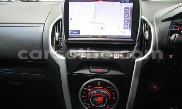 Sayi Na hannu Isuzu MU-X Silver Mota in Maseru a Maseru Sayi Na hannu Isuzu MU-X Silver Mota in Maseru a Maseru