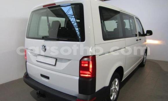 Acheter Occasion Voiture Volkswagen Transporter Blanc à Maseru, Maseru Acheter Occasion Voiture Volkswagen Transporter Blanc à Maseru, Maseru