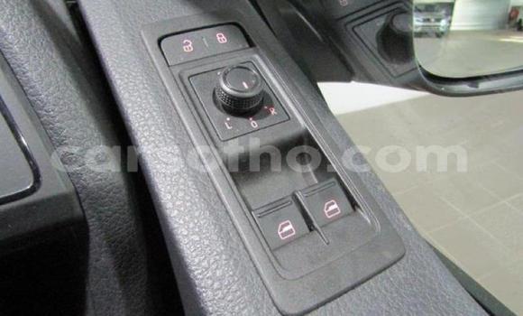 Acheter Occasion Voiture Volkswagen Transporter Blanc à Maseru, Maseru Acheter Occasion Voiture Volkswagen Transporter Blanc à Maseru, Maseru