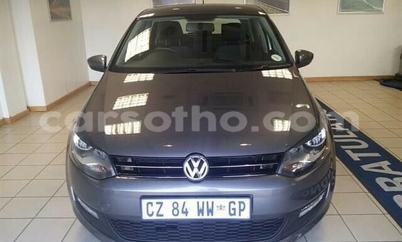 Sayi Na hannu Volkswagen Polo Silver Mota in Maseru a Maseru Sayi Na hannu Volkswagen Polo Silver Mota in Maseru a Maseru