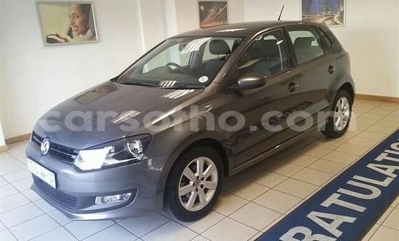 Sayi Na hannu Volkswagen Polo Silver Mota in Maseru a Maseru Sayi Na hannu Volkswagen Polo Silver Mota in Maseru a Maseru