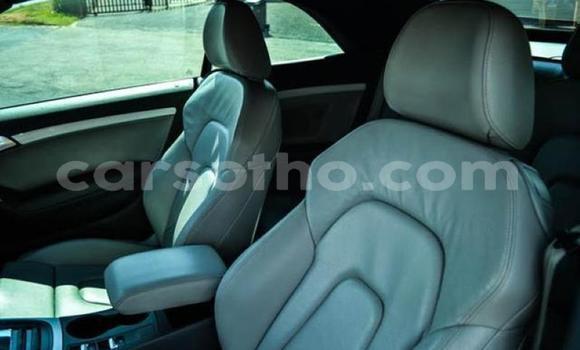 Acheter Occasion Voiture Audi A5 Bleu à Hlotse, Leribe Acheter Occasion Voiture Audi A5 Bleu à Hlotse, Leribe