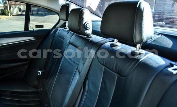 Sayi Na hannu BMW 5–Series White Mota in Hlotse a Leribe Sayi Na hannu BMW 5–Series White Mota in Hlotse a Leribe