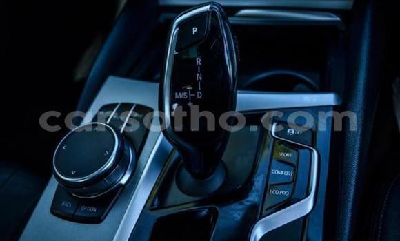 Sayi Na hannu BMW 5–Series White Mota in Hlotse a Leribe Sayi Na hannu BMW 5–Series White Mota in Hlotse a Leribe