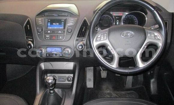 Buy Used Hyundai ix35 White Car in Maseru in Maseru Buy Used Hyundai ix35 White Car in Maseru in Maseru