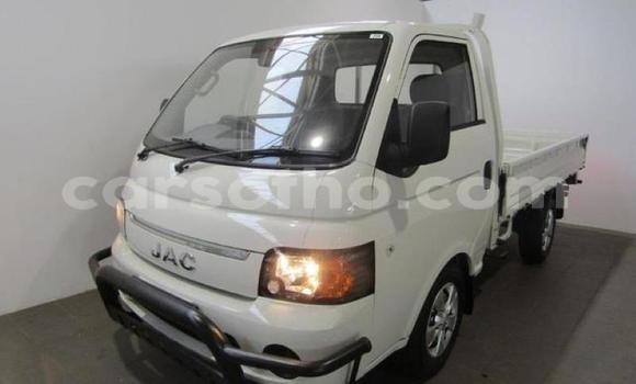 Acheter Occasion Voiture JAC J7 (Binyue) Blanc à Maseru, Maseru Acheter Occasion Voiture JAC J7 (Binyue) Blanc à Maseru, Maseru