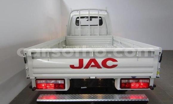 Acheter Occasion Voiture JAC J7 (Binyue) Blanc à Maseru, Maseru Acheter Occasion Voiture JAC J7 (Binyue) Blanc à Maseru, Maseru