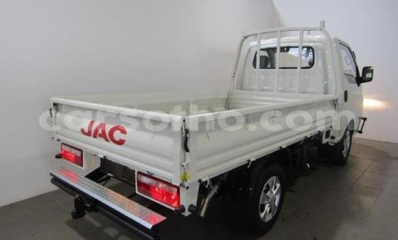 Acheter Occasion Voiture JAC J7 (Binyue) Blanc à Maseru, Maseru Acheter Occasion Voiture JAC J7 (Binyue) Blanc à Maseru, Maseru