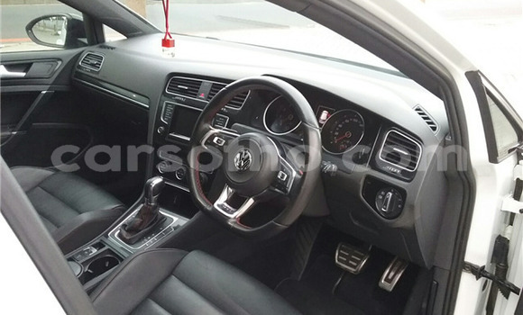 اشتري مستعمل Volkswagen Golf GTI White سيارة في Maseru في Maseru اشتري مستعمل Volkswagen Golf GTI White سيارة في Maseru في Maseru