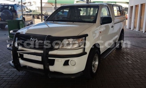 Acheter Occasion Voiture Toyota Hilux Blanc à Maseru, Maseru Acheter Occasion Voiture Toyota Hilux Blanc à Maseru, Maseru